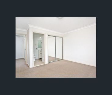 LOVELY MODERN UNIT! - Photo 1