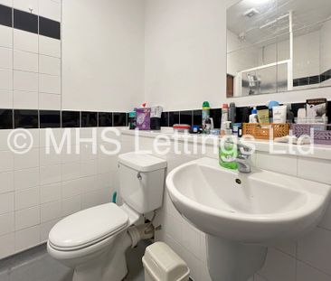 Flat 1, 30 Hyde Park Terrace, Leeds, LS6 1BJ - Photo 5