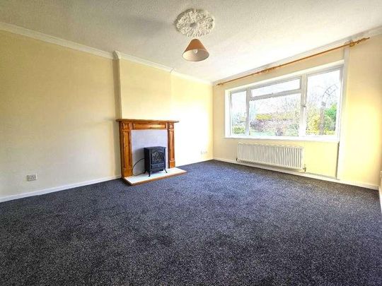 The Butts, Newent, GL18 - Photo 1