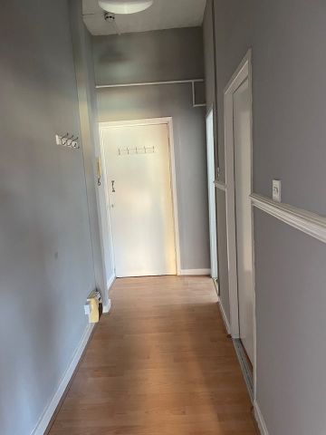 1 Bed Flat, Hyde Road, M18 - Photo 2