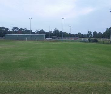 Frankston North - Photo 5