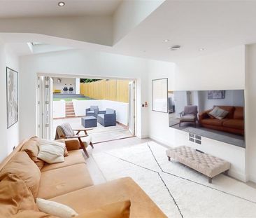 6 bedroom house to rent - Photo 3