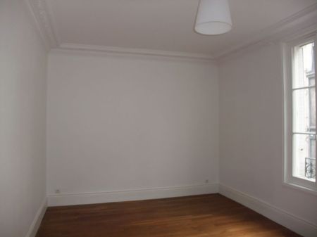 APPARTEMENT REIMS, hyper centre, rue Chabaud - Photo 4