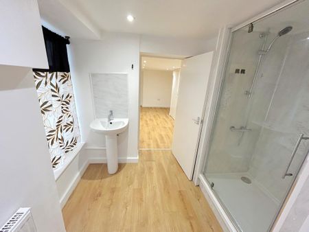 Studio to rent - Photo 5