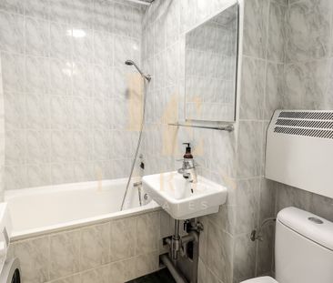 Metro | Galeria Młociny | Po odmalowaniu - Фото 5