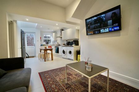 7 Craig-Y-Don Road - Photo 5