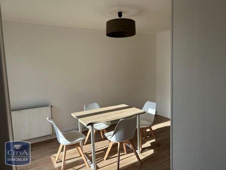 Location Maison 3 pièces 80m² AUCHEL 62260 - Photo 2