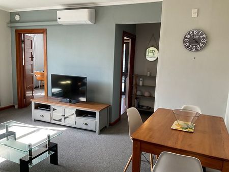 Fully furnished apartment near hospital - Photo 4