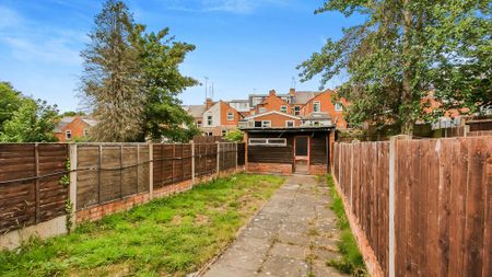 33 Teignmouth Road - Photo 5
