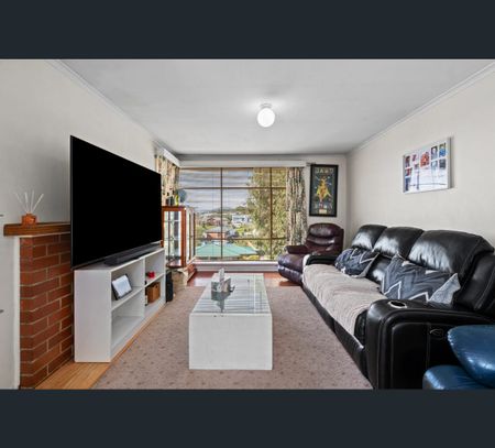 18 Chippendale St, Claremont, Tas 7011 - Photo 5