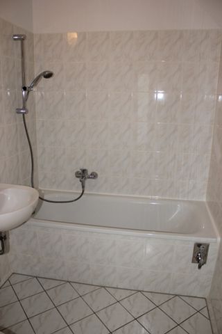 3-Raum-Wohnung mit super Einkaufsmöglichkeiten - Photo 4