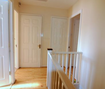 Room in a Shared House, Ironmongers Place, E14 - Photo 4