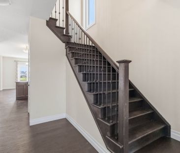 For Lease - 1943 Cedarpark Drive, London North, Ontario - Photo 5