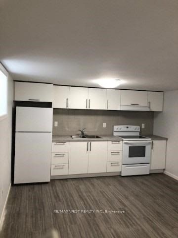 For Lease - 54 Codsell Avenue Unit# Bsmnt, Toronto, Ontario - Photo 2