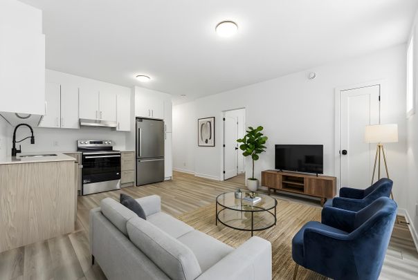 For Lease - 1375 Louis Lane Unit# Unit C, Cyrville - Carson Grove - Pineview, Ontario - Photo 1