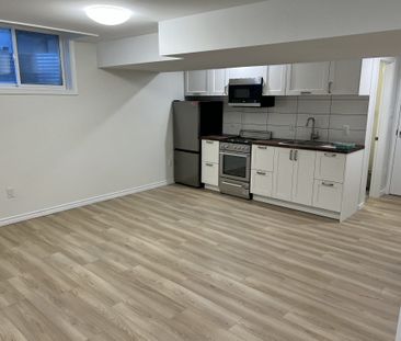 For Lease - 19 Breesegarden Lane, Guelph, Ontario - Photo 1