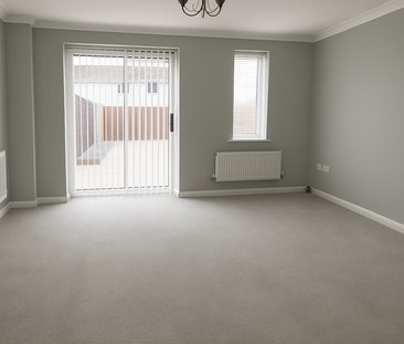 Two Bedroom House with Garden and Off-Road Parking for Two Cars, Go... - Photo 1