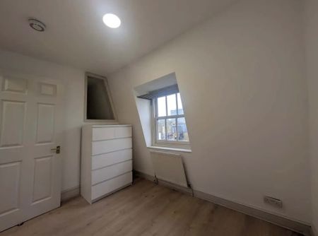 1 Bed Flat, Camden Road, NW1 - Photo 3