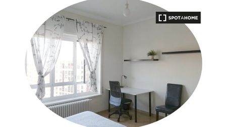 zaragoza, Aragon 50010 - Photo 2