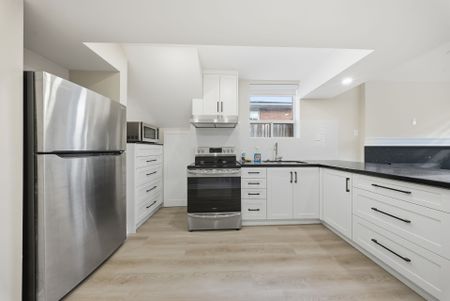 For Lease - 46 Samba Drive, Toronto, Ontario - Photo 4