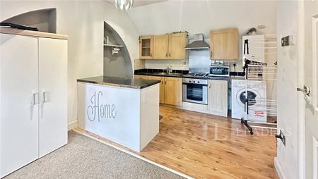 Studio to rent - Photo 4