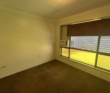 THIS NEAT AND TIDY 4 BEDROOM HOME WITH SOLAR IS AVIALABLE FOR RENT ... - Photo 4