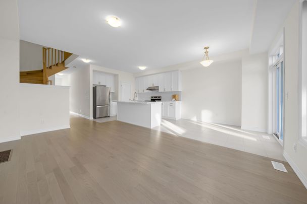 For Lease - 7 Harvey Bunker Crescent, Markham, Ontario - Photo 1