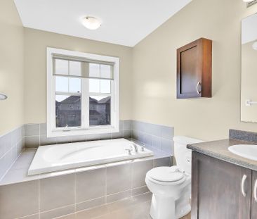 For Lease - 2093 Helene Campbell Road, Barrhaven, Ontario - Photo 6