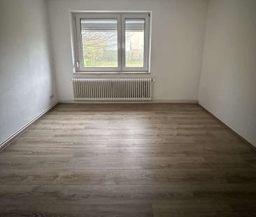 Gepflegte drei Zimmer Wohnung mit Garten zu vermieten! - Photo 3