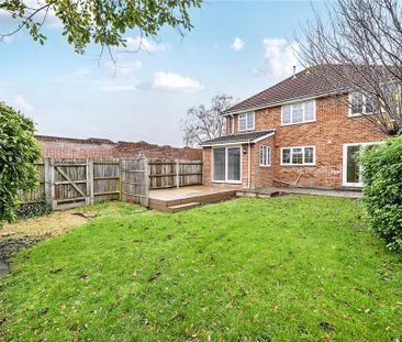 5 bedroom detached house to rent - Photo 4