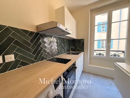 Studio à louer MEUBLÉ à Saint-Germain-en-Laye, - Photo 5