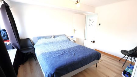 Appartement met twee slaapkamers nabij centrum Roeselare - Photo 2