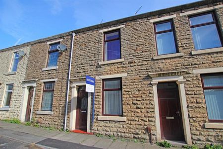 Clarence Street, Darwen, Lancashire, BB3 1HQ - Photo 4