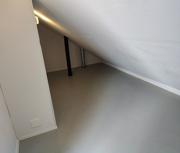 1 MONAT MIETZINSFREIE ZEIT - 2.5-ZIMMER DACHWOHNUNG MIT BALKON - Photo 6