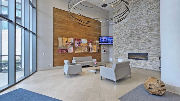 For Lease - 2240 Lake Shore Boulevard Unit# 401, Toronto, Ontario - Photo 1