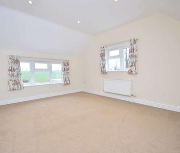 Topcroft, Bungay, NR35 - Photo 4