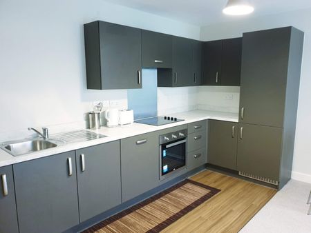 2 Bed Flat, Bridgewater Point, M5 - Photo 5