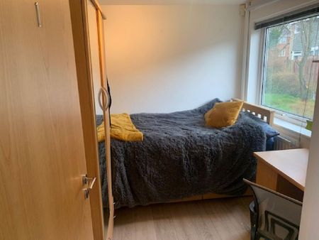 5 bedroom house to rent - Photo 3