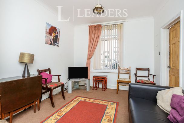 4 bedroom house to rent Napier Road, Southsea, PO5 - Photo 1