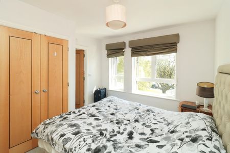2 bedroom apartment to rent Queen Ediths Way, Cambridge, CB1 - Photo 3