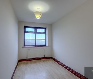 2 bed apartment to rent in Bradshaw Lane, Halifax - Photo 4