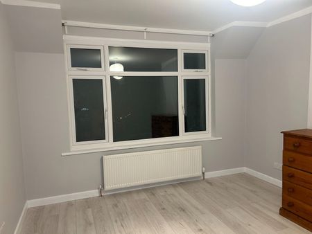 2 Bed Flat, Thornton Heath, CR7 - Photo 3