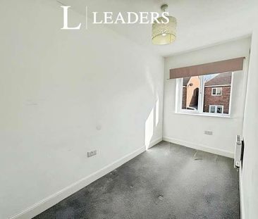 Eyre Chapel Rise, Chesterfield, Derbyshire, S41 - Photo 3