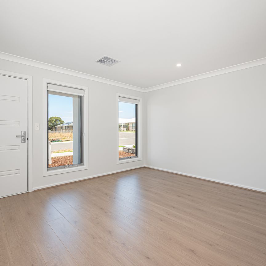 20 Aurora Drive, Waitpinga SA 5211 - House For Rent | Domain - Photo 1