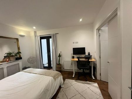 1 bedroom flat to rent - Photo 5