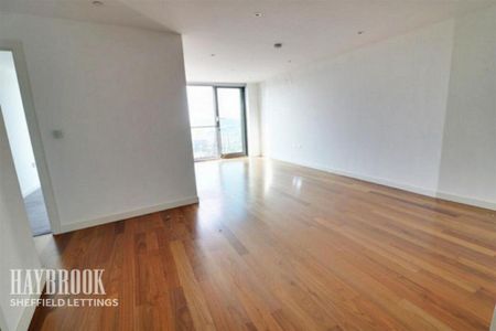 2 bedroom apartment to rent - Photo 2