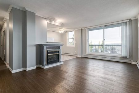 2 Bedroom - Photo 4