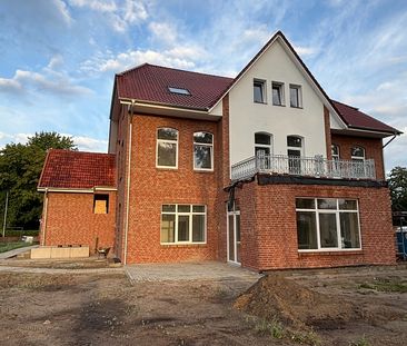 Kernsanierte und renovierte 2-Zimmer-WHG in Nienburg! (WHG 5) - Photo 1
