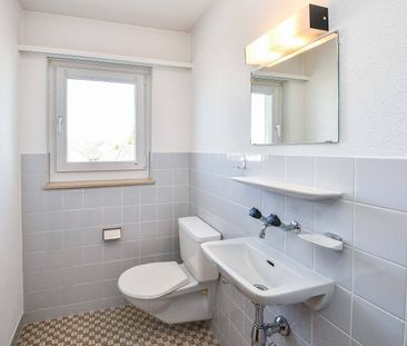 Schöne Wohnung mit sehr grosser Terrasse - Photo 6