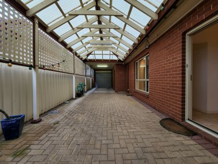 WHAT A LOCATION! - Photo 4